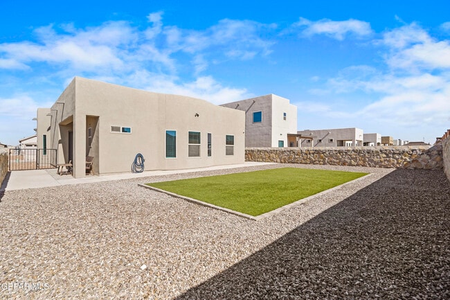 Building Photo - 14812 Jack White Ave