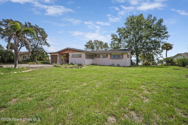 Building Photo - 6785 Riveredge Dr