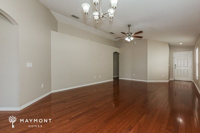 Building Photo - 911 Seminole Sky Dr