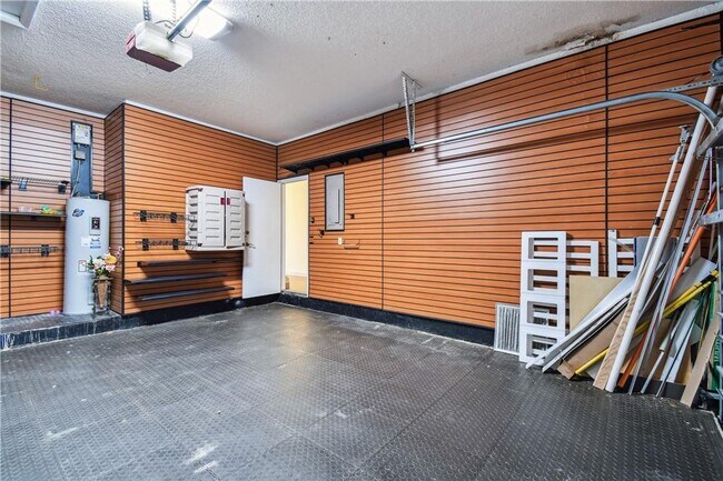 Building Photo - 541 NW 205th Ave