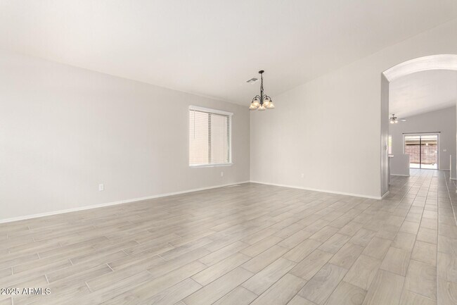 Building Photo - 8328 W Forest Grove Ave