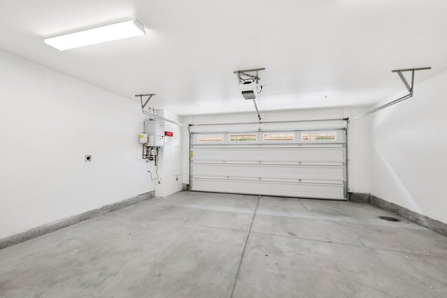Building Photo - 4437 Paxton Pl