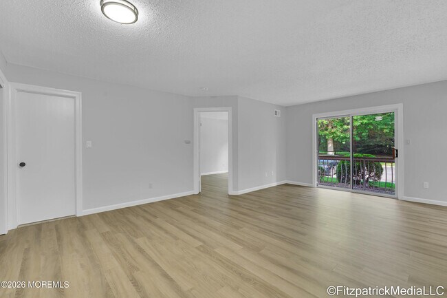 Building Photo - 93 Diane Dr