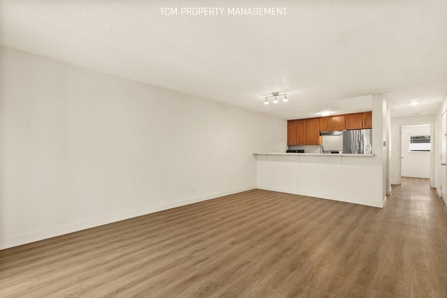 Building Photo - 31003 14th Ave S