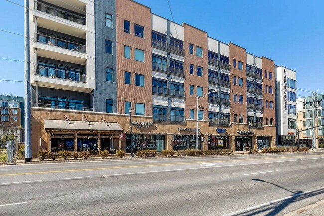 Building Photo - 2407 8th Ave S