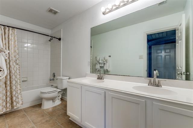 Building Photo - 1427 Hanover Ln