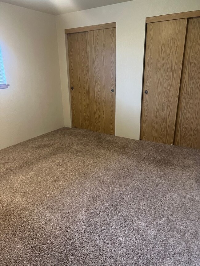 Building Photo - Great Jacksonville Location