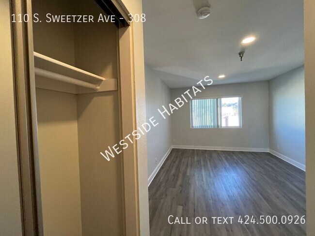 Building Photo - 110 Sweetzer Ave