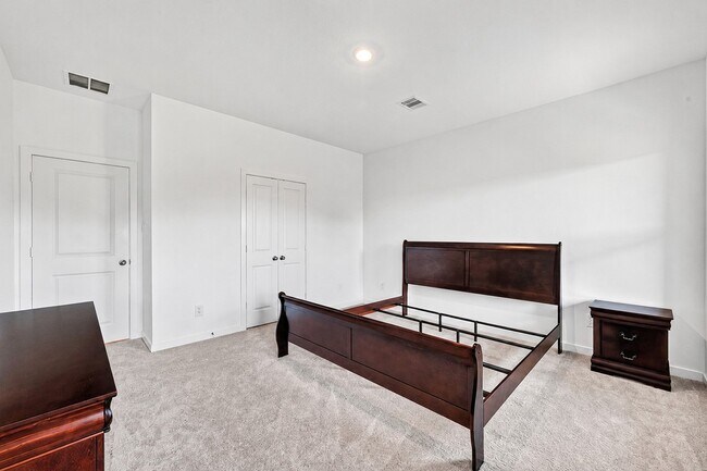 Building Photo - 16307 Chestnut Hvn Ln