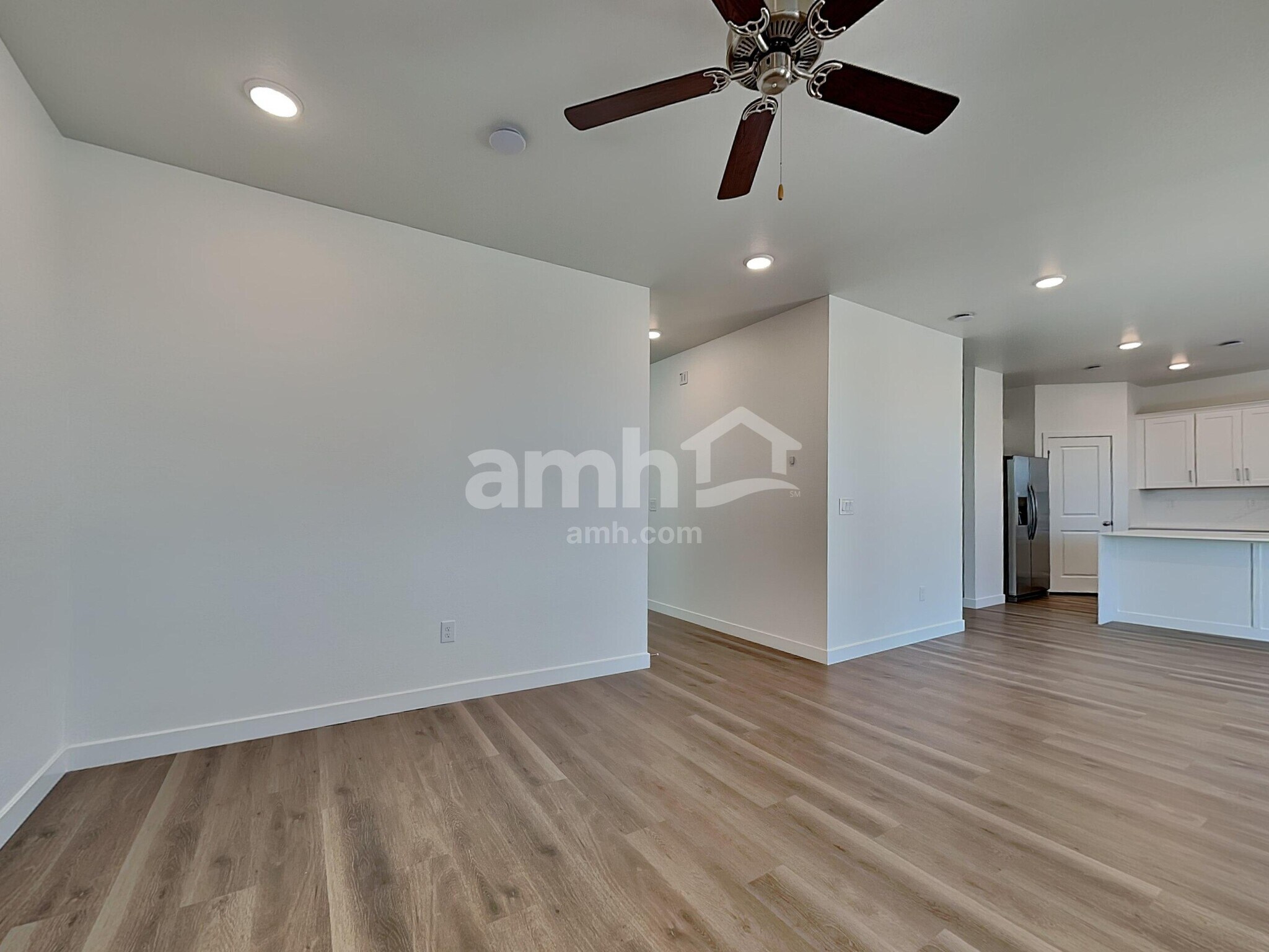 Building Photo - 9745 W Luxton Ln