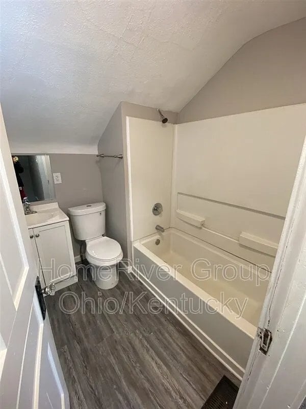 Building Photo - 1209 Reservoir St