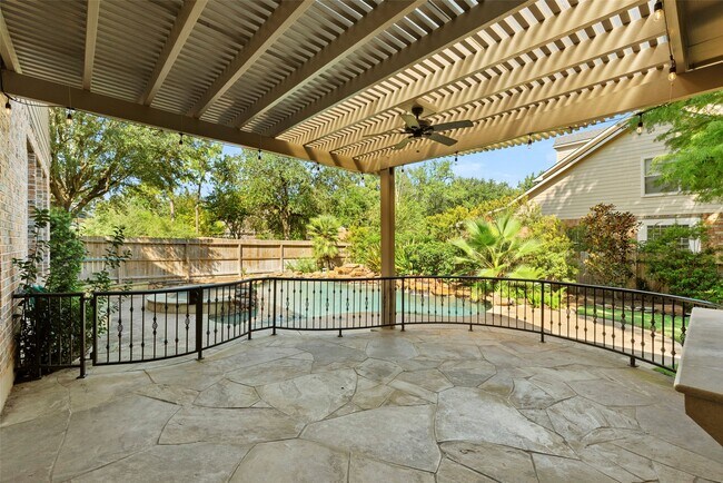 Building Photo - 118 Cezanne Woods Dr