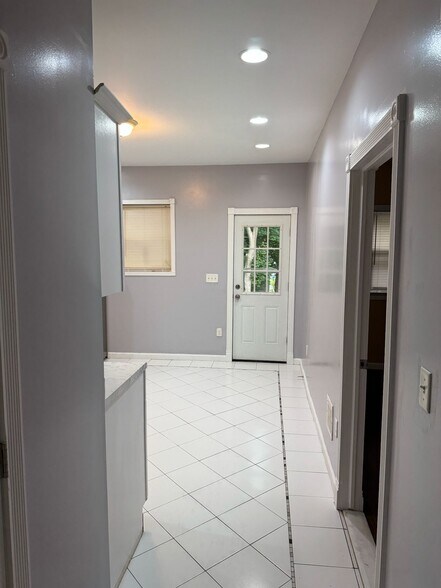 kitchen - 75 Lent St