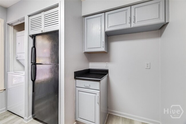 Building Photo - 10 Scuppers Ct