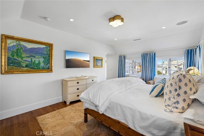 Building Photo - 312 Ruby Ave