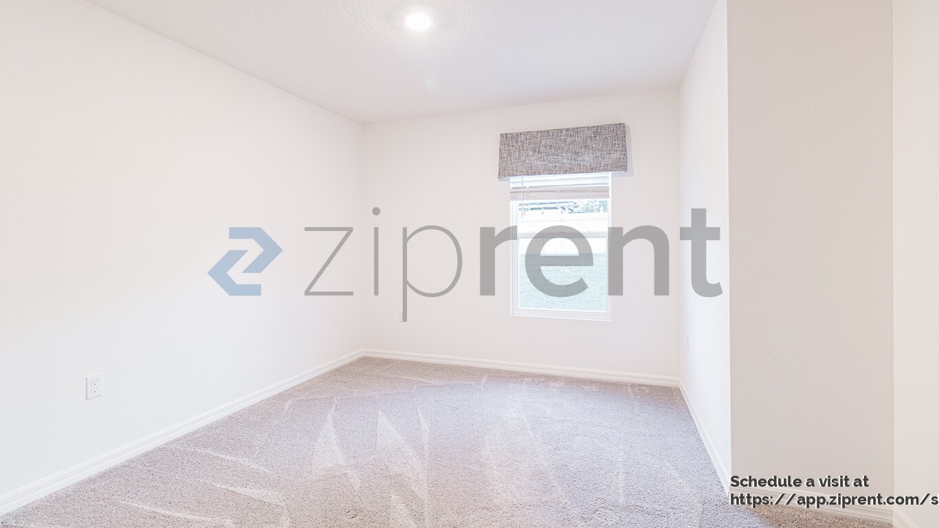 Building Photo - 619 Marion Oaks Blvd