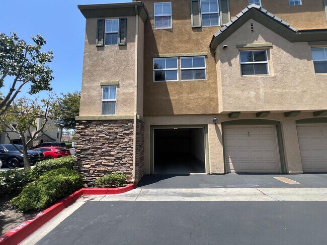 Building Photo - Coming Soon! Otay Ranch Townhouse with att...