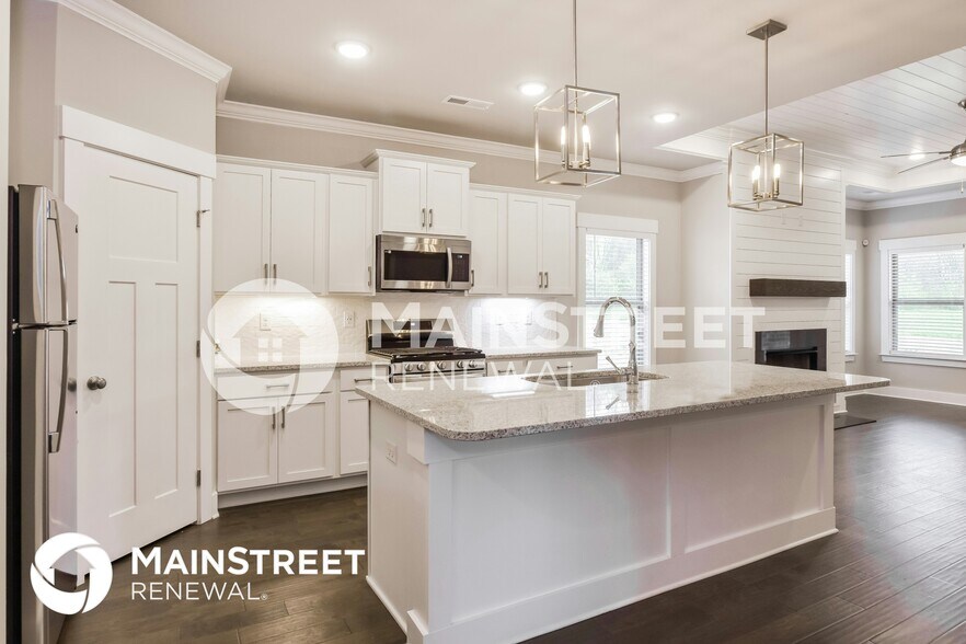 Building Photo - 9542 Hampton Oak Dr S E