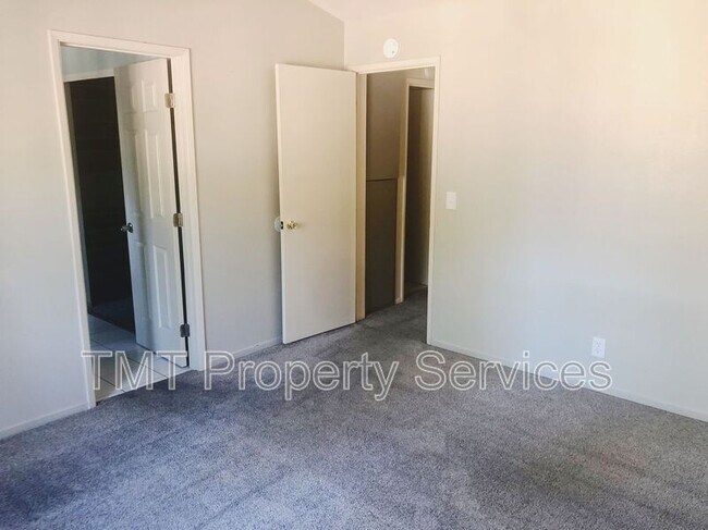 Building Photo - 169 Pierpoint Cir