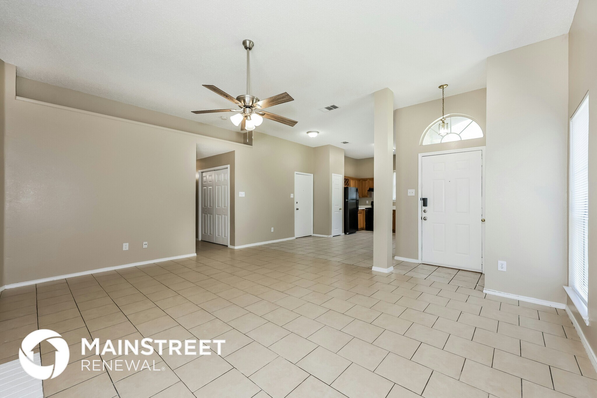 Building Photo - 521 Redbud Dr