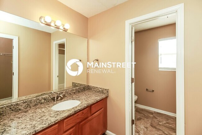 Building Photo - 4 Bedroom Pet-Friendly Home in Jonesboro, GA with Main Street Renewal