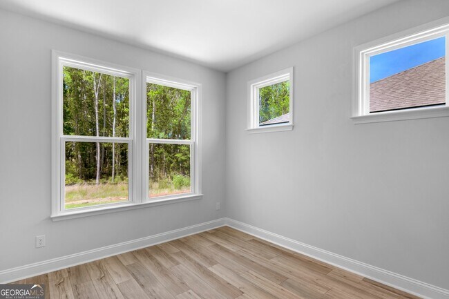 Building Photo - 267 Dendron Dr