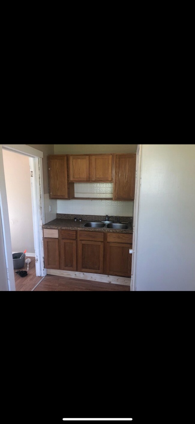 Building Photo - 1014 N C St