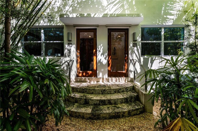 Building Photo - 226 Jefferson Ave