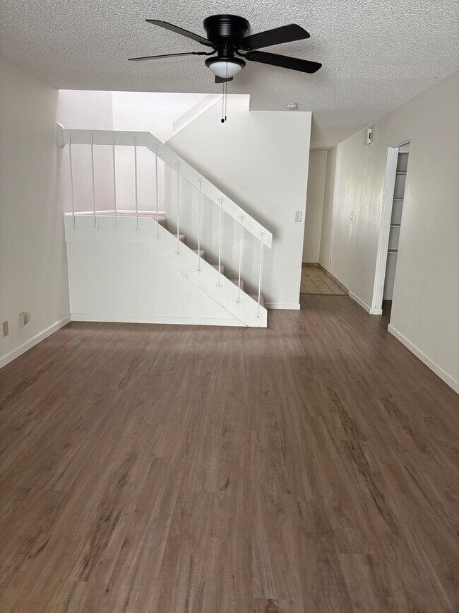 Building Photo - Hawaii Kai - The Village Green - 3 Bdrm/2 Bath/2 Prkg - $3,400