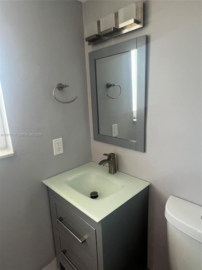 Building Photo - 3304 Virginia St