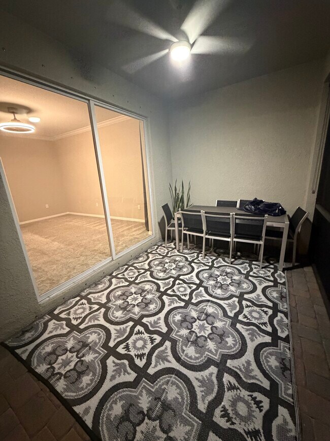 Building Photo - 11815 Bluebird Pl