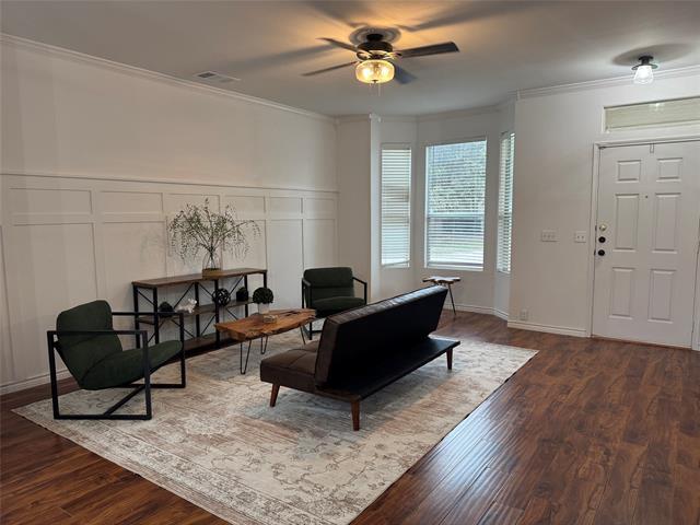 Building Photo - 902 Greene Way