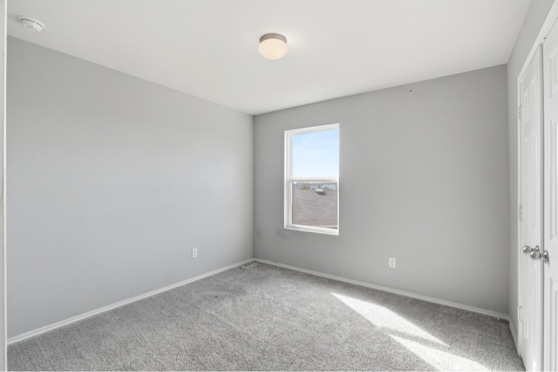 Building Photo - 12031 Silver Valley