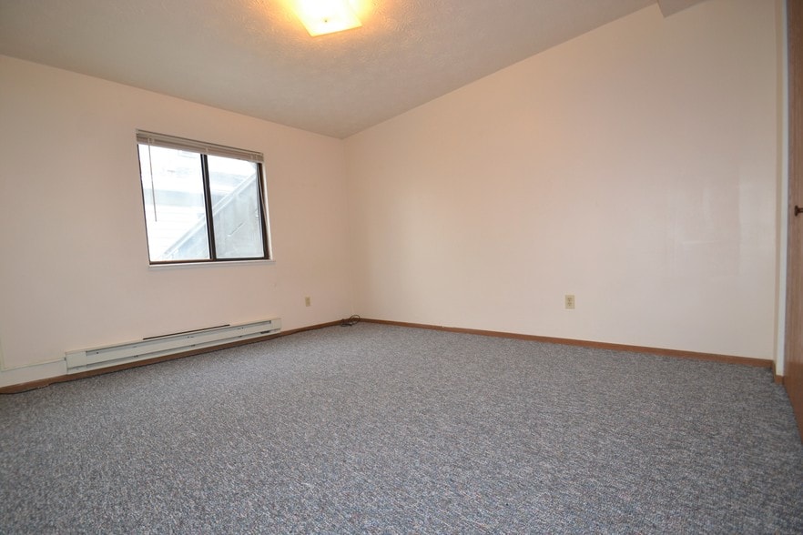 Bedroom #2 - 278 Torrey St