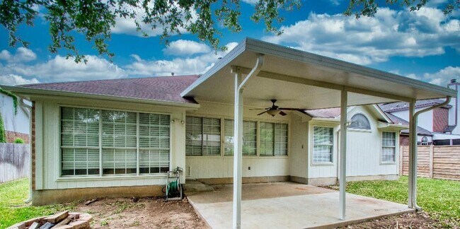 Building Photo - 306 Marigold Ln
