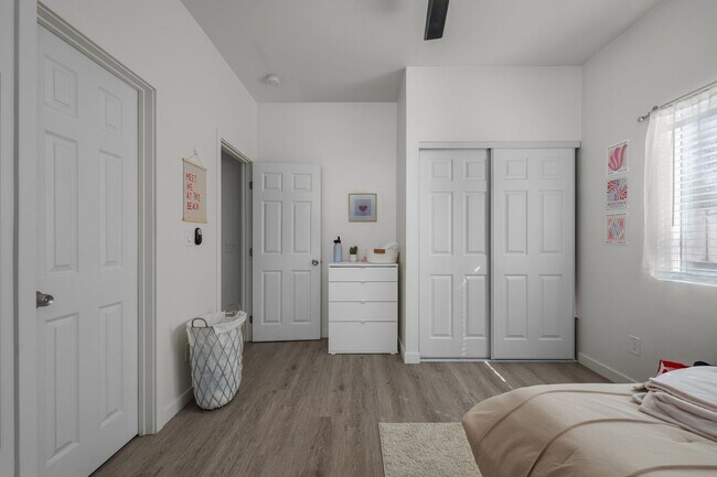 Building Photo - 5156 Brockbank Pl