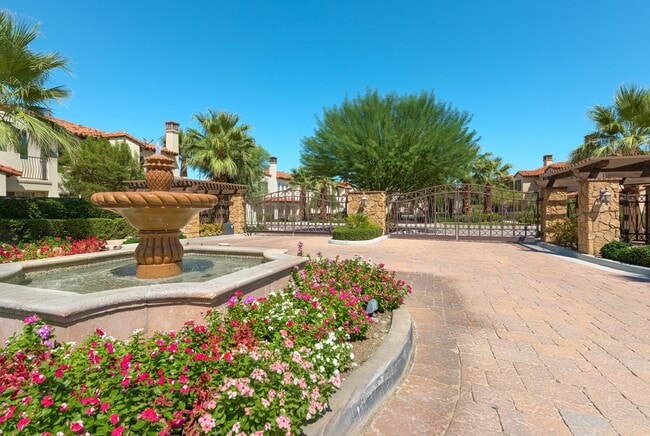 Building Photo - 450 White Fox Trail