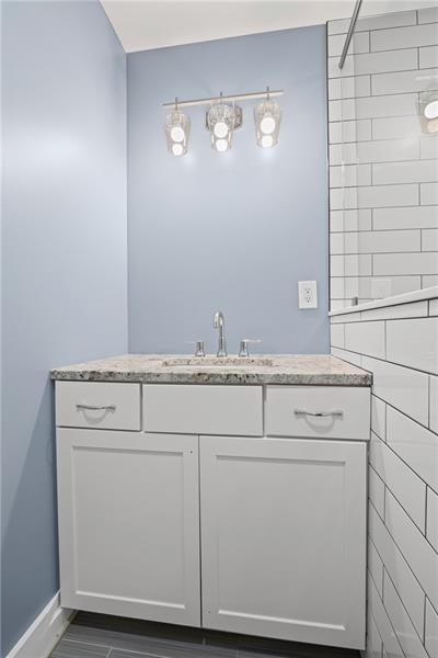 Building Photo - 2889 Macon Dr SE