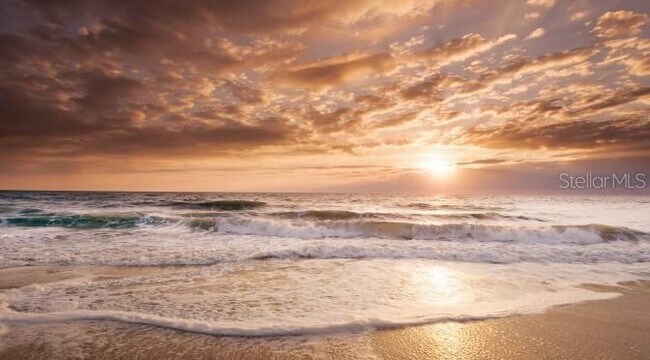 Building Photo - 6600 Sunset Way