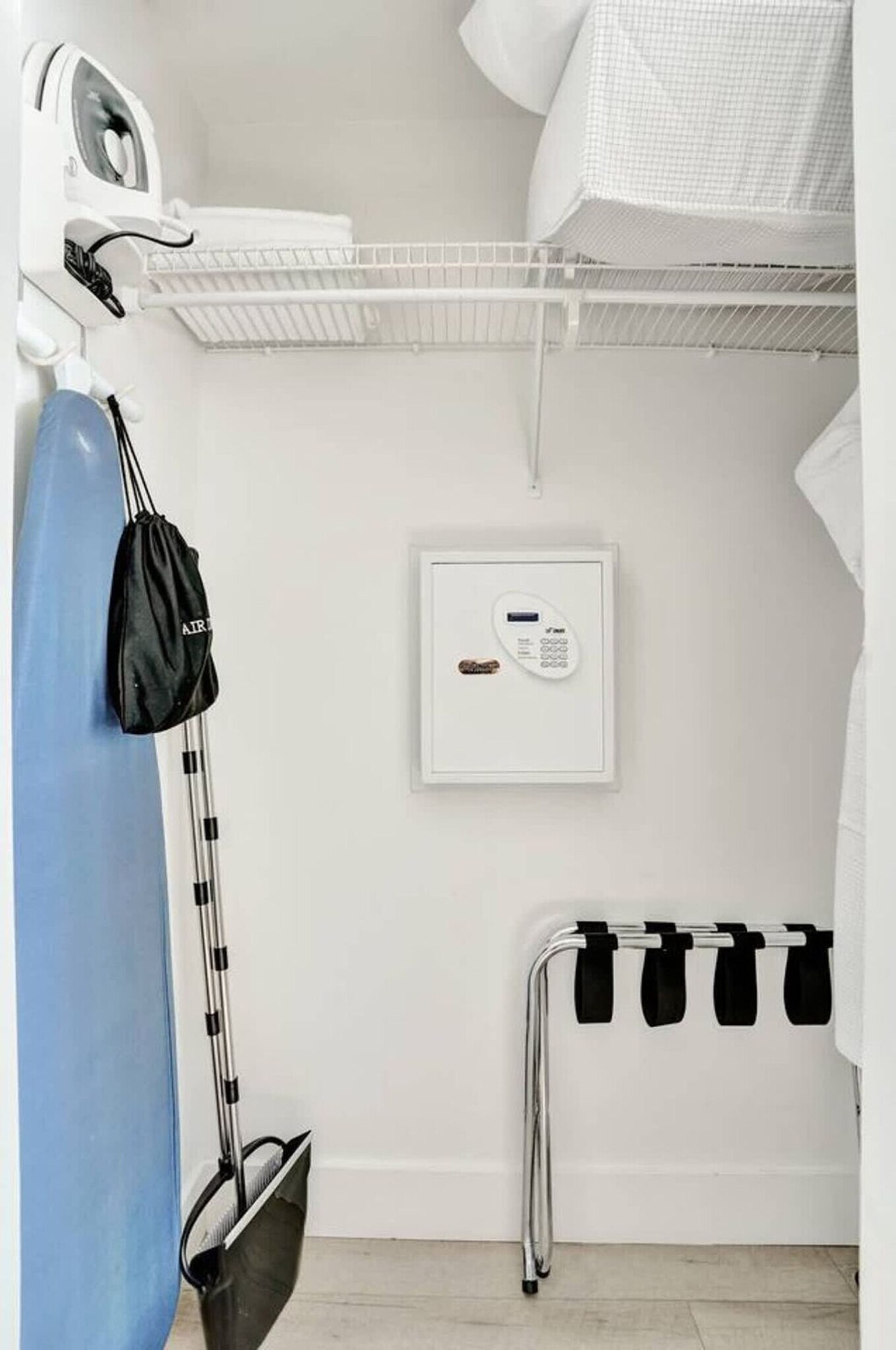 Building Photo - 2889 McFarlane Rd