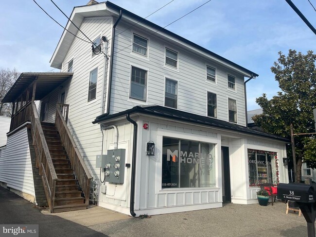 Building Photo - 38 S Main St