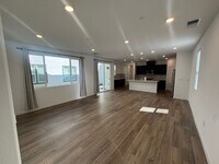 Building Photo - New Harvest Glen home