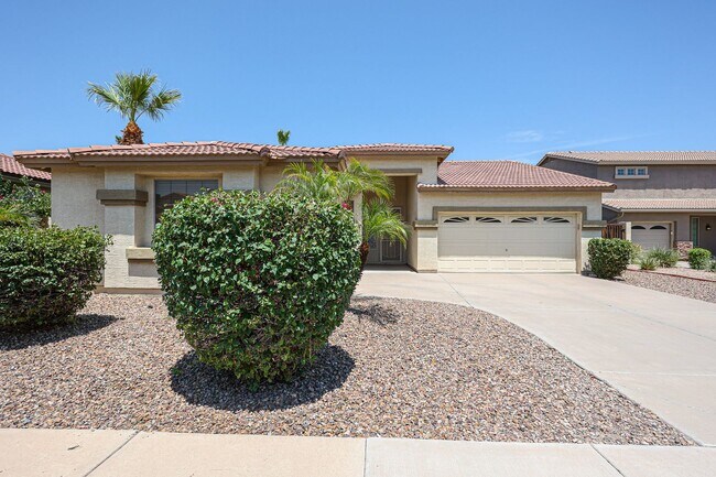 Building Photo - Lovely 4Bedroom/2Bath in the Heart of Chandler