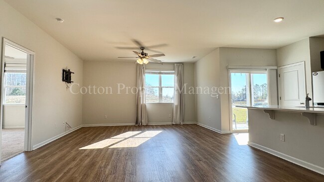 Building Photo - 441 Tributary Cir