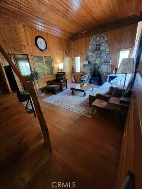 Building Photo - 9355 Canyon Dr