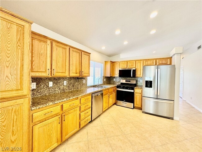 Building Photo - 1437 Waterton Dr