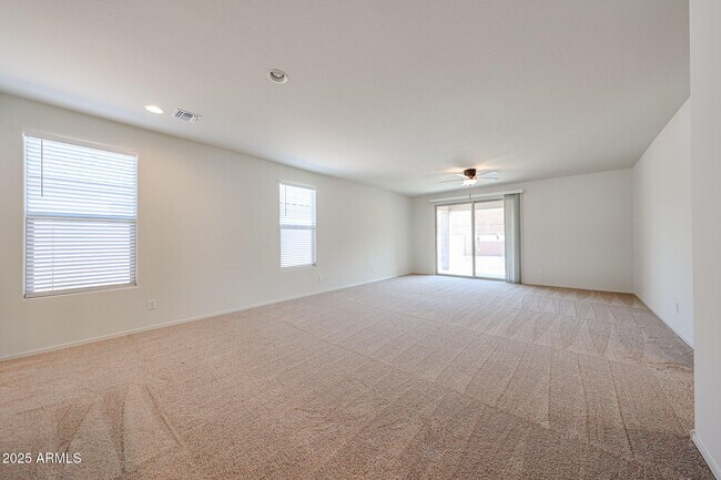 Building Photo - 7148 W Bent Tree Dr