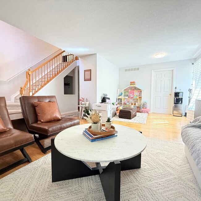 Building Photo - 4953 S Ridgeside Cir