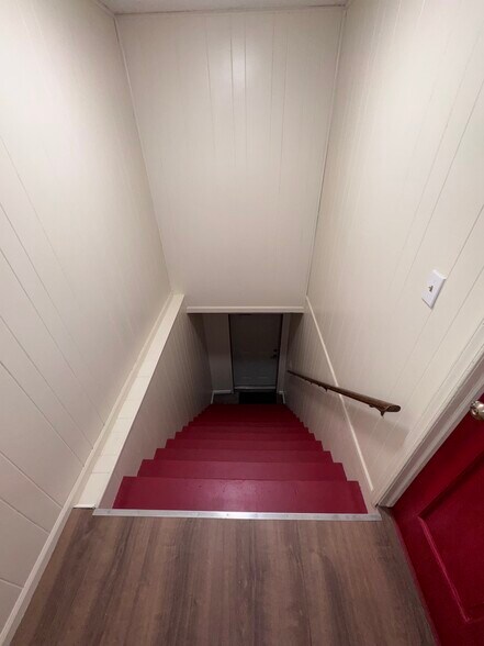 Building Photo - 201 Lexington St