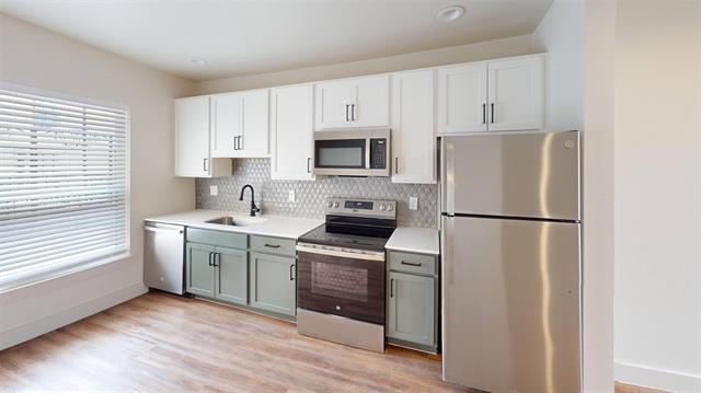 Building Photo - 5750 Marquita Ave